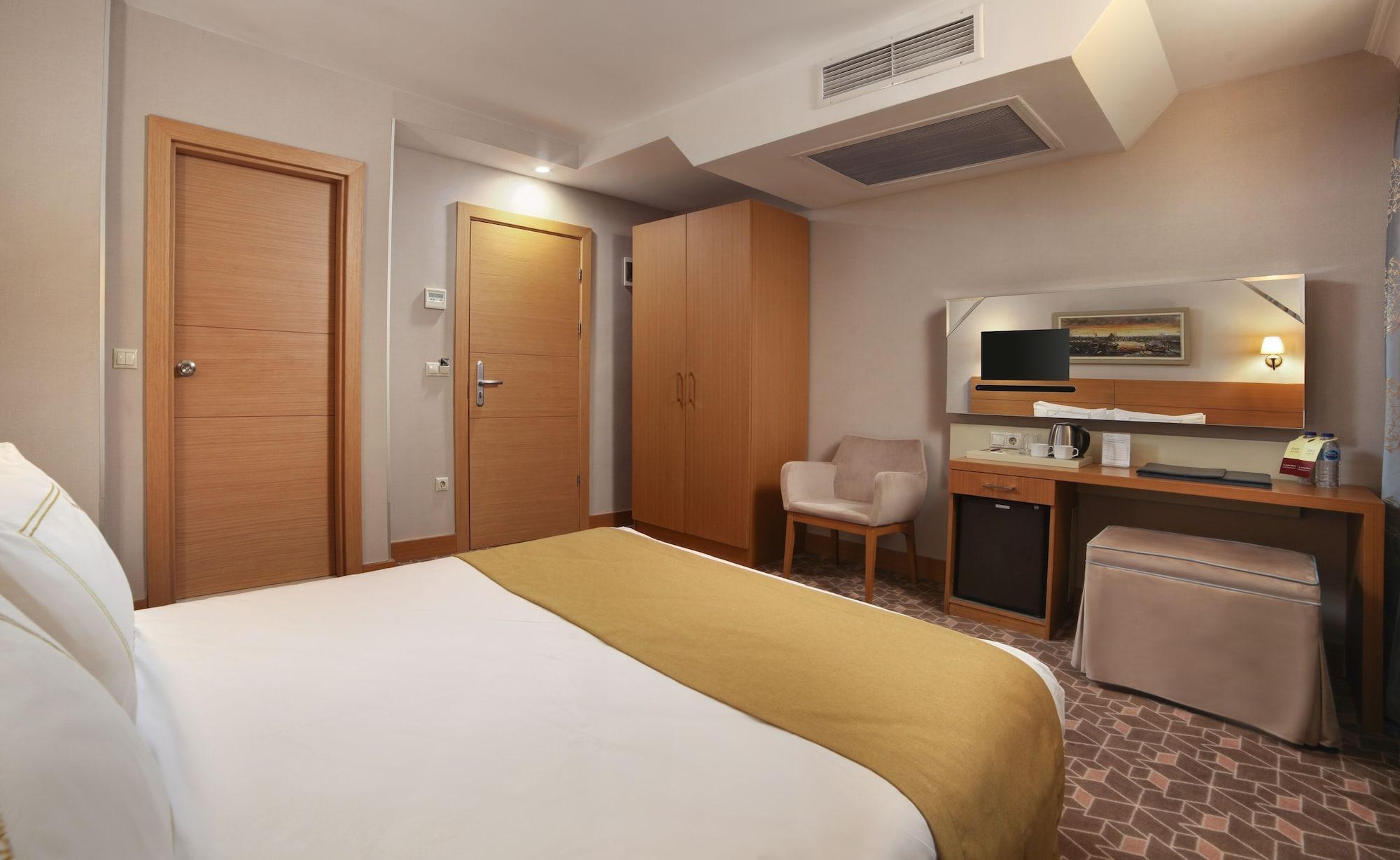Almina Hotel - Special Class Istanbul Bagian luar foto