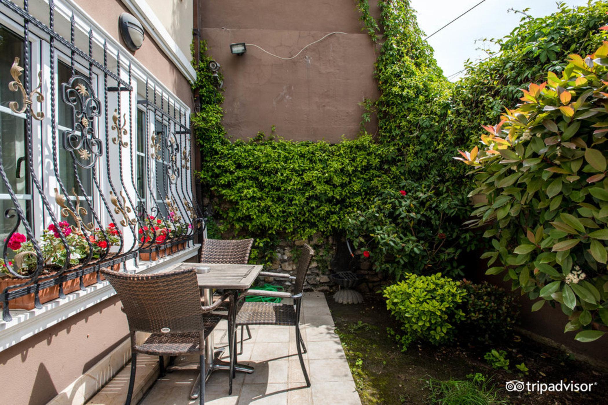 Almina Hotel - Special Class Istanbul Bagian luar foto